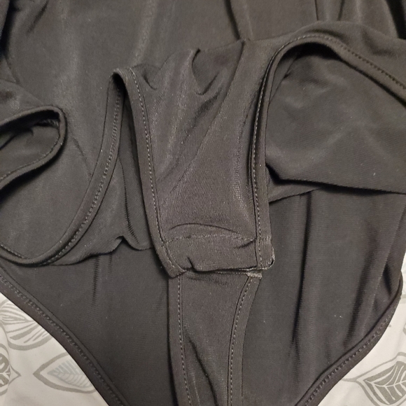 Bodysuit - Picture 6 of 6